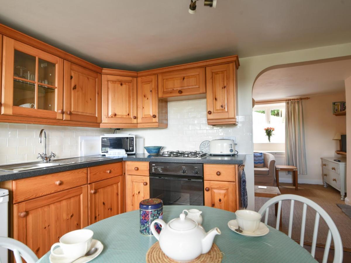 30 Sherborne Lane Lyme Regis